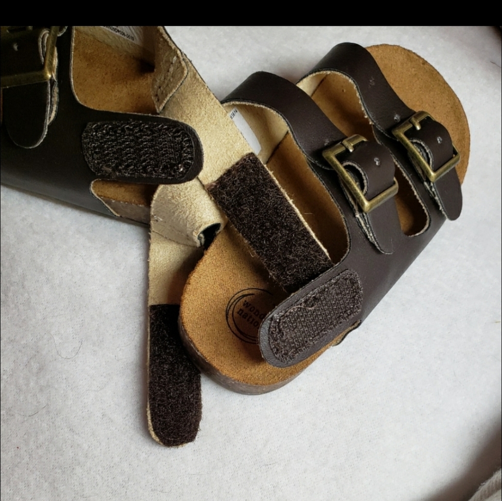Size 4 sandles by Wonder Nation